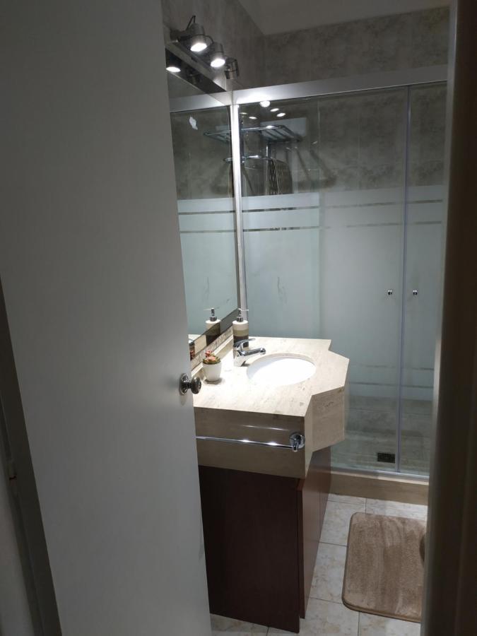 Hermoso Apto De 3 86m2 En Tres Cruces Apartment Montevideo